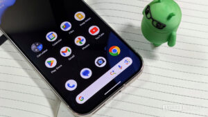 Google tests new segmented Pixel Launcher search bar…