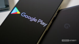 Play Store search tab pops with color in…