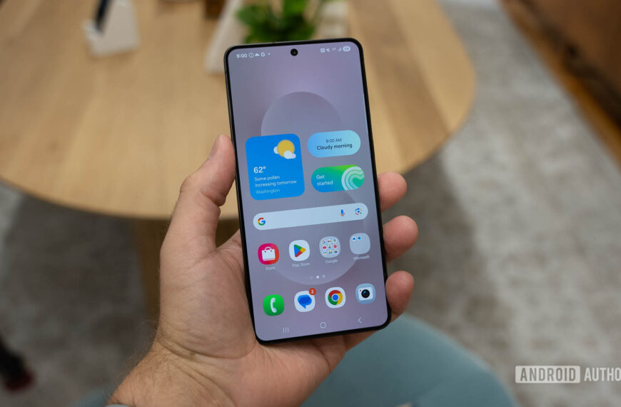 ಸಮೀಕ್ಷೆಗಳು ಸ್ಯಾಮ್‌ಸಂಗ್ ಅನ್ನು ಗ್ಯಾಲಕ್ಸಿ ಎಸ್ 25 ಎಡ್ಜ್‌ನೊಂದಿಗೆ ನಿಜವಾಗಿಯೂ ಅವಿವೇಕಿ ತೋರಿಸುತ್ತವೆ