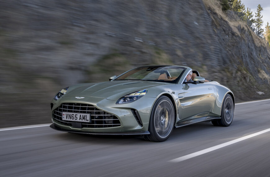 ಆಯ್ಸ್ಟನ್ ಮಾರ್ಟಿನ್ ವಾಂಟೇಜ್ ರೋಡ್ಸ್ಟರ್ ವಿಮರ್ಶೆ 2025, ಬೆಲೆ ಮತ್ತು ಸ್ಪೆಕ್ಸ್