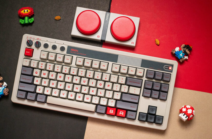 8BitDo’s mechanical keyboard is a wonderful homage to…