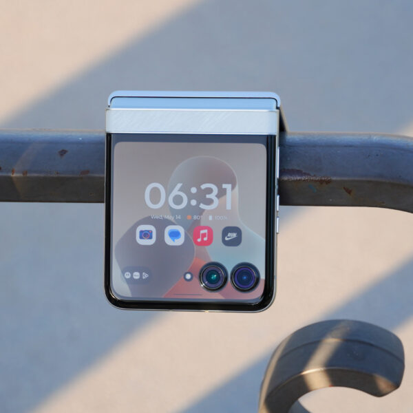 Verizon hits play on its Motorola Razr 2025…