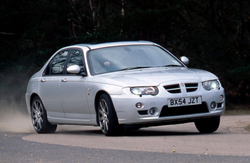 ಸಾಕಷ್ಟು ಕ್ಲಾಸಿಕ್ ಅಲ್ಲ: mg zt