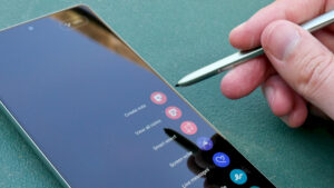 Samsung Notes finally lets you use the app…