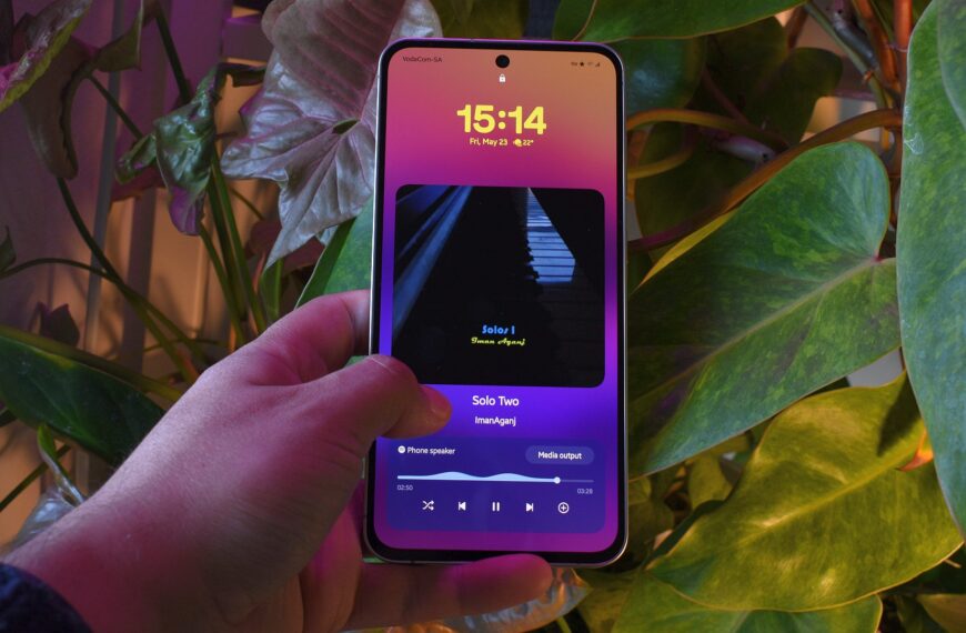 One UI 7’s Now Bar is…