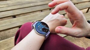 The best Android smartwatch today is $100 off.…