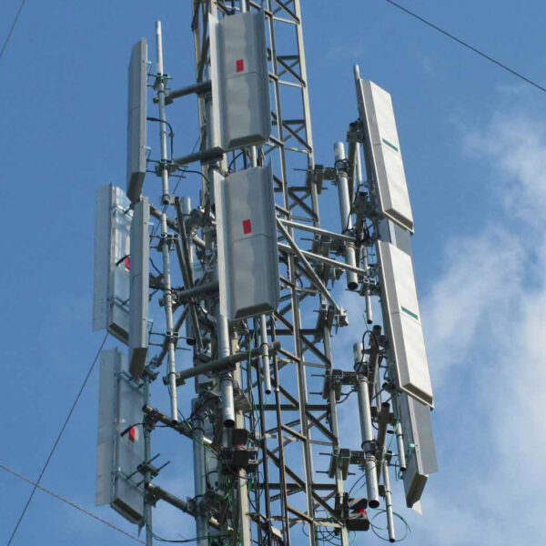 Android 16 can warn you if a fake cell tower is trying to spy on you