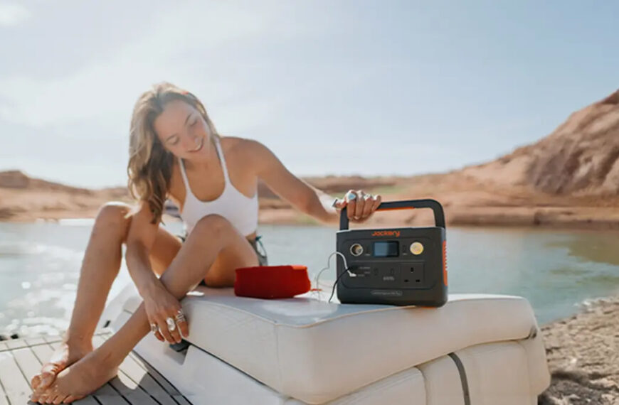 Jackery Explorer 300 Plus power station drops by $100.99!