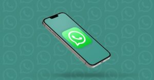 WhatsApp for iPhone now lets you copy part…