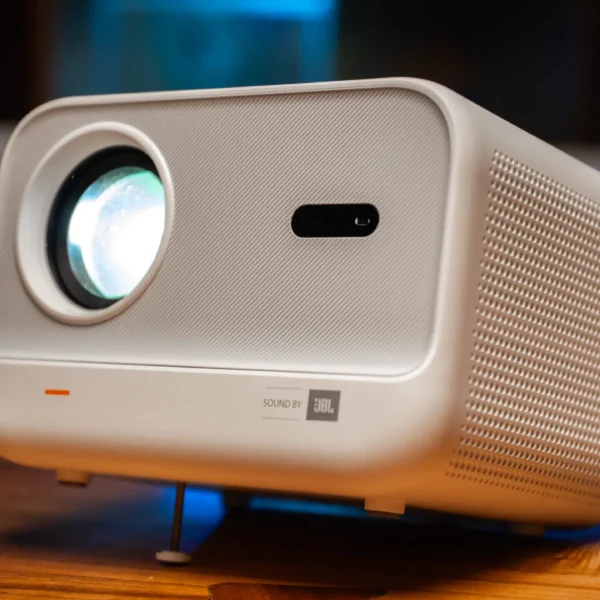 Deal: Yaber L2S projector drops to record low price, only $134.99!