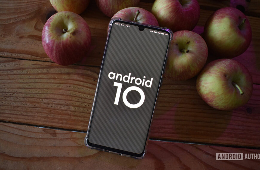 Here’s why I still keep this old Android 10 phone in my back pocket