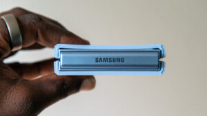 More Galaxy Z Flip 7 FE evidence shows…