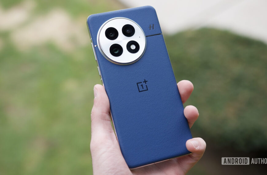 OnePlus 15 leak shows why the Galaxy S26 really needs silicon-carbon batteries