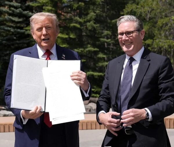 US car tariffs: Trump and Starmer sign deal to confirm 10% import levy