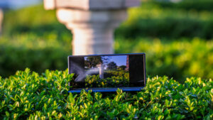 ಗ್ಯಾಲಕ್ಸಿ Z ಡ್ ಪಟ್ಟು 7 ಕ್ಯಾಮೆರಾಗಳು ಐಫೋನ್ ಮತ್ತು&hellip;