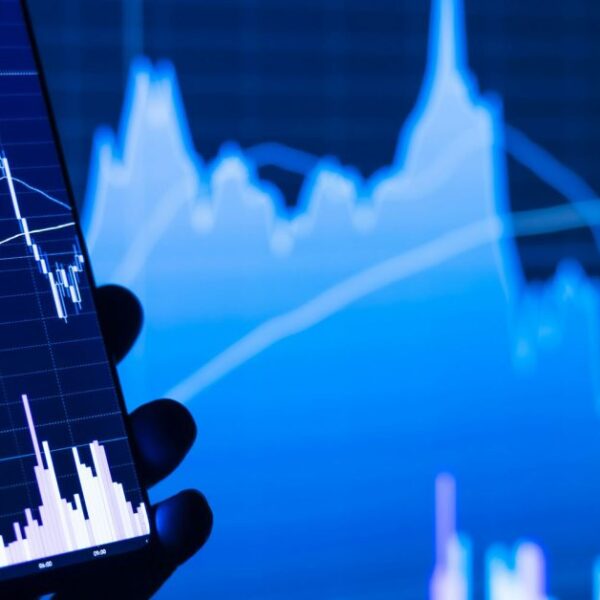 AAPL Q3 2025 analyst expectations are somewhat pessimistic