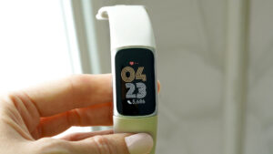 ಫಿಟ್‌ಬಿಟ್ ಚಾರ್ಜ್ 6 ಹೊಸ ವಾಚ್ ಮುಖಗಳನ್ನು ಪಡೆಯುತ್ತದೆ, ಒಂದು&hellip;