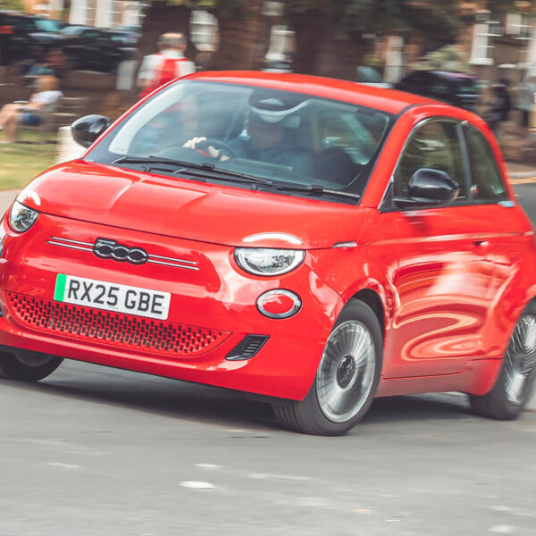 ಪರೀಕ್ಷಿಸಲಾಗಿದೆ: 2025 ಫಿಯೆಟ್ 500 ಇ – ಪೂರ್ಣ ವಿಮರ್ಶೆ,…