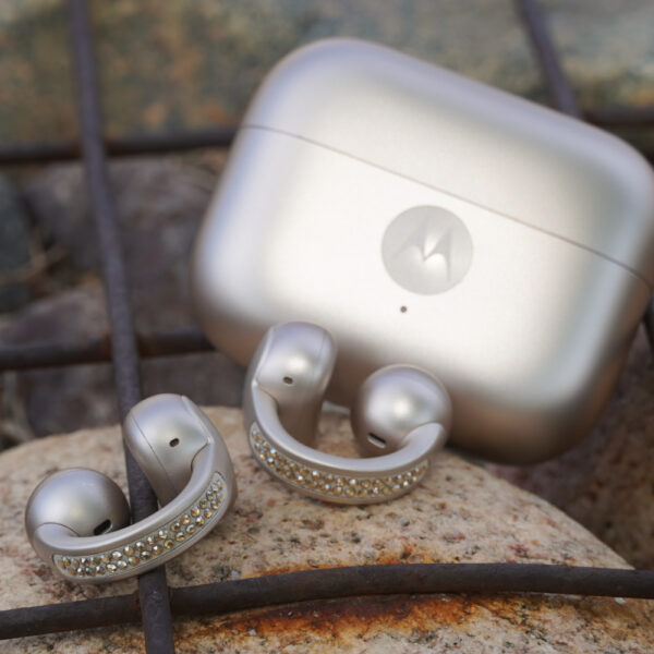 ಮೋಟೋ ಲೂಪ್ ಮೊಗ್ಗುಗಳ ವಿಮರ್ಶೆ: ಇದನ್ನು ಸುಂದರವಾಗಿ ನೋಡುವುದು ಅಗ್ಗವಾಗುವುದಿಲ್ಲ