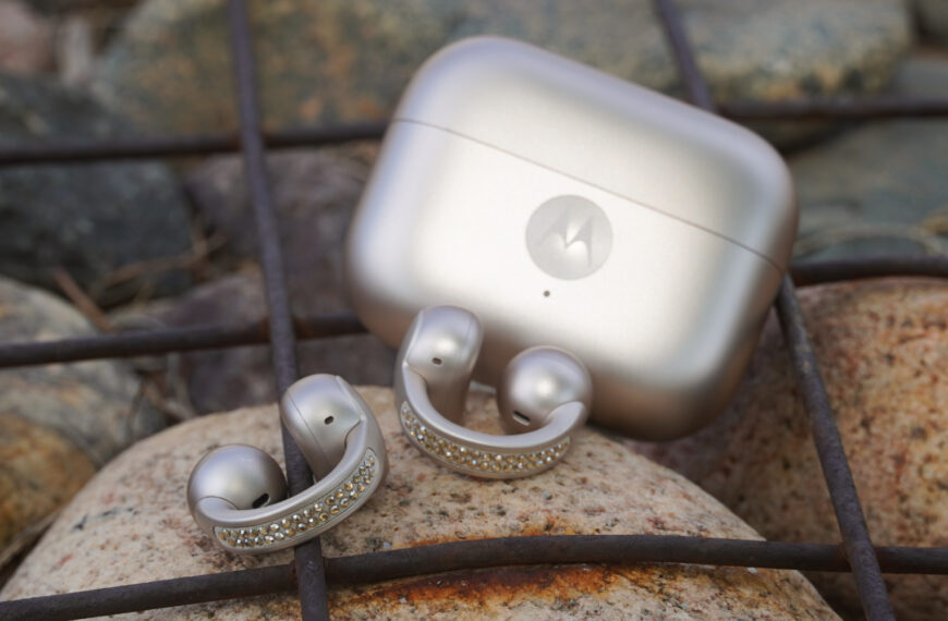 ಮೋಟೋ ಲೂಪ್ ಮೊಗ್ಗುಗಳ ವಿಮರ್ಶೆ: ಇದನ್ನು ಸುಂದರವಾಗಿ ನೋಡುವುದು ಅಗ್ಗವಾಗುವುದಿಲ್ಲ