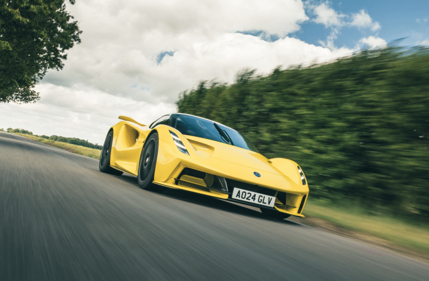 Lotus Evija vs the Autocar road test: 0-200mph…