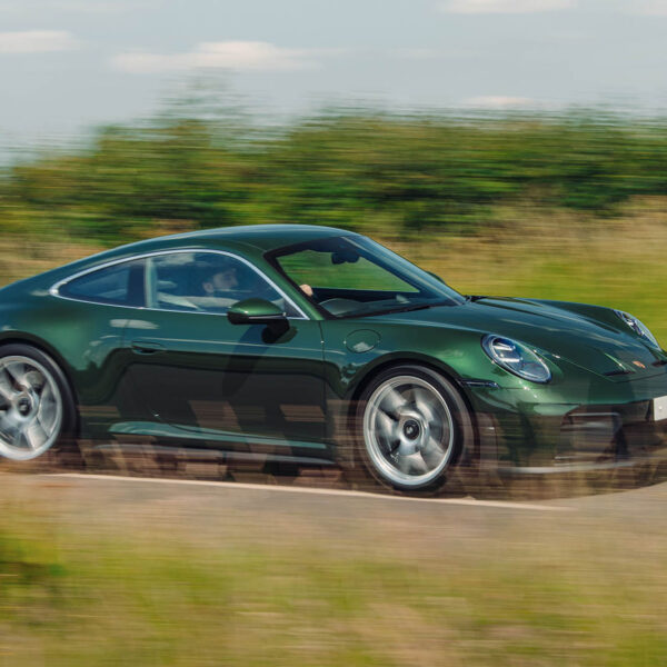 ಪೋರ್ಷೆ 911 ಜಿಟಿ 3 ವಿಮರ್ಶೆ 2025, ಬೆಲೆ ಮತ್ತು…