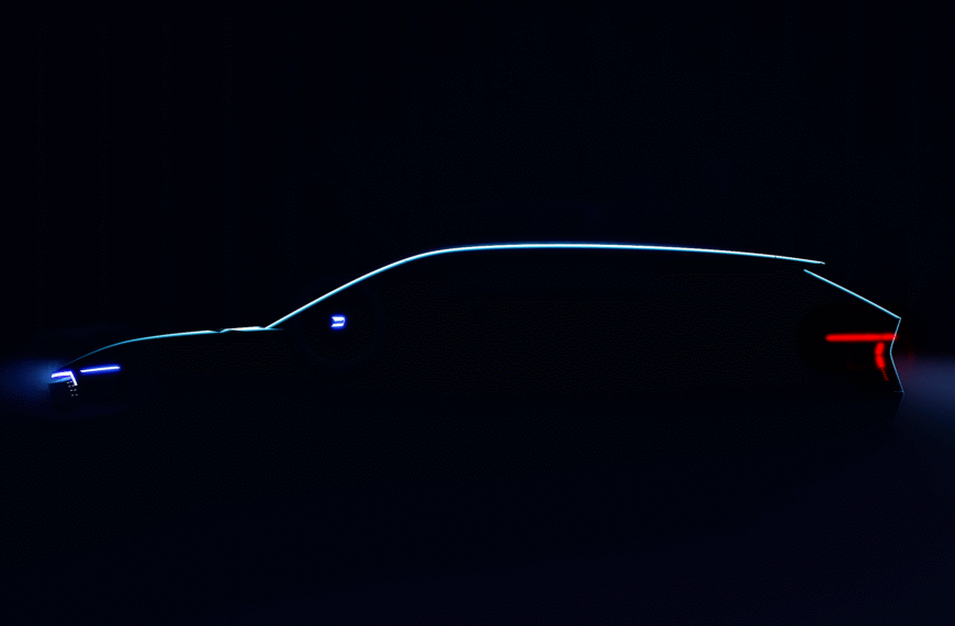 First look: Skoda previews electric Octavia estate concept