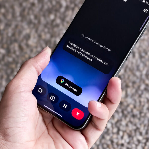 Google’s working to tighten up the Gemini Live overlay bar