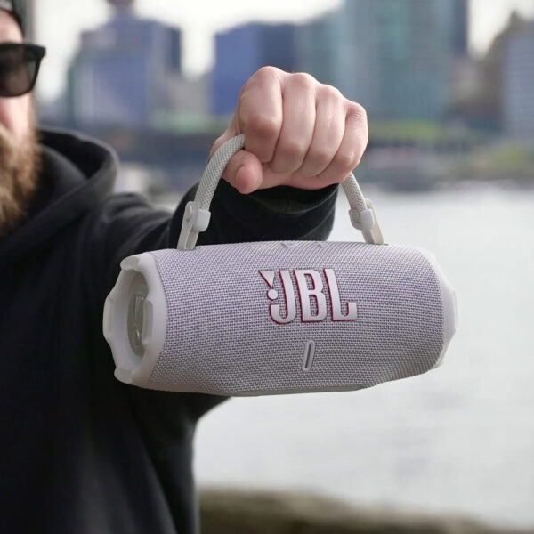 JBL Charge 6 deal: Our favorite Bluetooth speaker is back on sale!