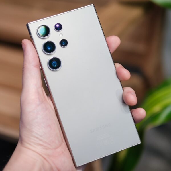 Hot deal: Amazon slashes $450 off the Samsung&hellip;