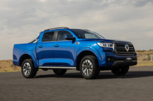 ಜಿಡಬ್ಲ್ಯೂಎಂ ಯುಕೆ ಯಲ್ಲಿ ಕವಿ 300 ಅನ್ನು ಡೀಸೆಲ್ ಪಿಕ್&hellip;