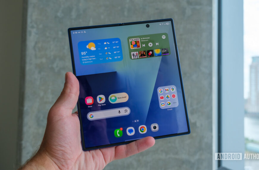 ಗ್ಯಾಲಕ್ಸಿ Z ಡ್ ಪಟ್ಟು 7 200,000 ಬಾರಿ ಮಡಿಸಲು…