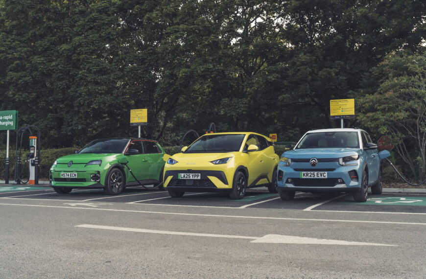 ಎಲೆಕ್ಟ್ರಿಕ್ ಕಾರ್ ಅನುದಾನದ ಬಗ್ಗೆ ಖರೀದಿದಾರರು ಸ್ಪಷ್ಟತೆಗಾಗಿ ಕಾಯುತ್ತಿರುವಾಗ ಜುಲೈನಲ್ಲಿ…