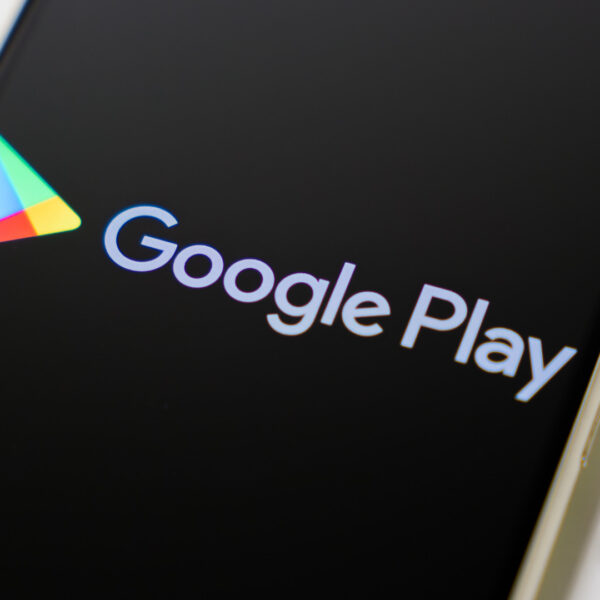 Google Play Store adds short videos to help you discover apps faster