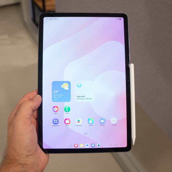 It’s a good Friday to score a $150 cash discount on the Galaxy Tab S11