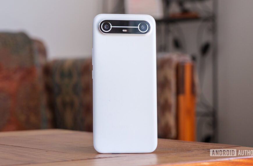 ಅಲ್ಟ್ರಾ-ತೆಳುವಾದ ಸ್ಪರ್ಧೆಗೆ ಟೆಕ್ನೊ ಉತ್ತರ