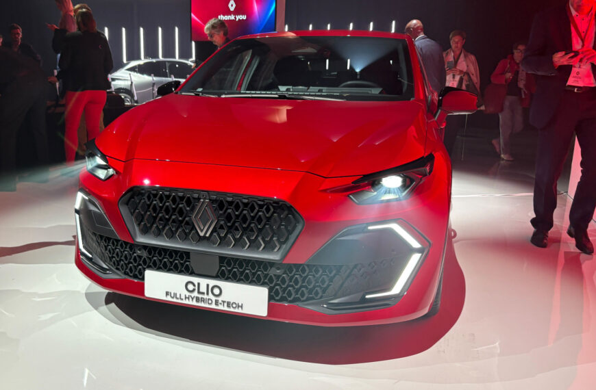 2027 ರೆನಾಲ್ಟ್ ಕ್ಲಿಯೊ ದಪ್ಪ ಹೊಸ ನೋಟ ಮತ್ತು ಪೆಟ್ರೋಲ್…