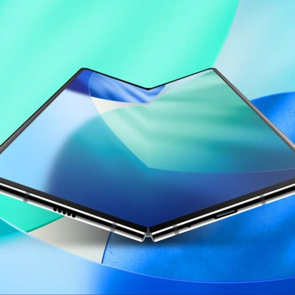 iPhone Fold leak details crease depth and folding angle