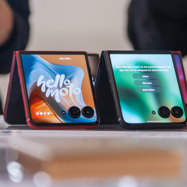 Why you should buy a 2025 Razr now