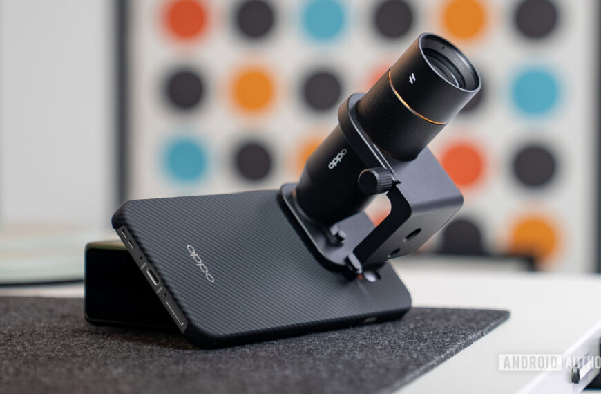 This 10x zoom flagship aims to make telephoto converters obsolete