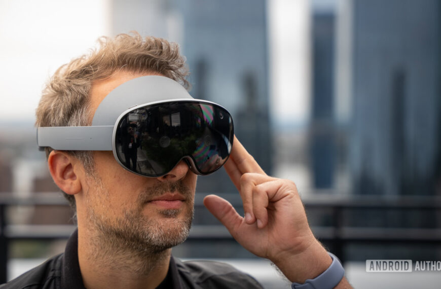 Latest Android XR update gives Galaxy XR some fancy new tricks