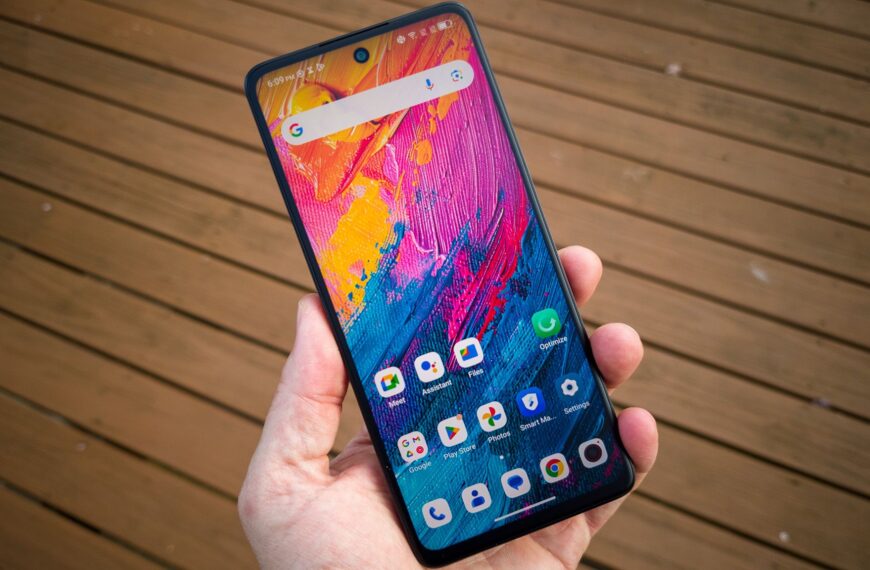 One of my favorite e-reader phones…