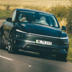 ಪರೀಕ್ಷಿಸಲಾಗಿದೆ: 2025 ಟೆಸ್ಲಾ ಮಾದರಿ ವೈ ಕಾರ್ಯಕ್ಷಮತೆ – ಪೂರ್ಣ ವಿಮರ್ಶೆ, ಬೆಲೆ ಮತ್ತು ವೈಶಿಷ್ಟ್ಯಗಳು