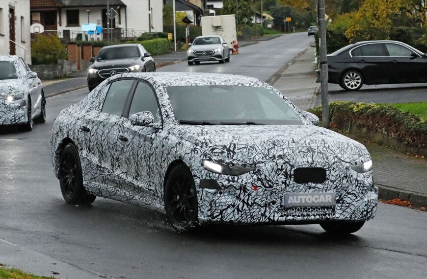 First look: Traditional next-gen E-Class&hellip;