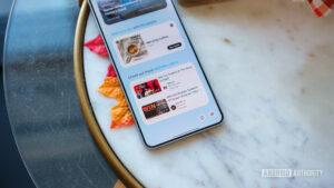 Samsung’s Now Brief just got smarter with built-in…