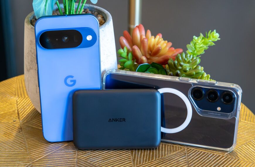 If the Samsung Galaxy S26 doesn’t include built-in Qi2 magnets, no one should buy it