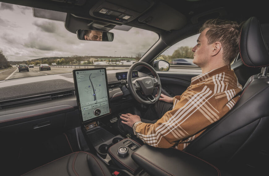 Puma and Kuga get Ford’s ‘hands-off’ autonomous driving system