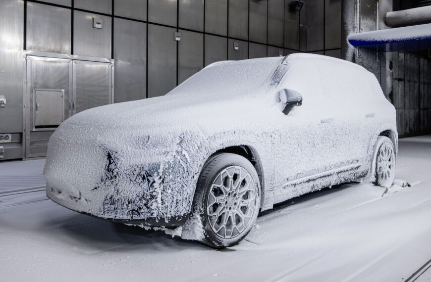 First images of new Mercedes GLB ahead of…