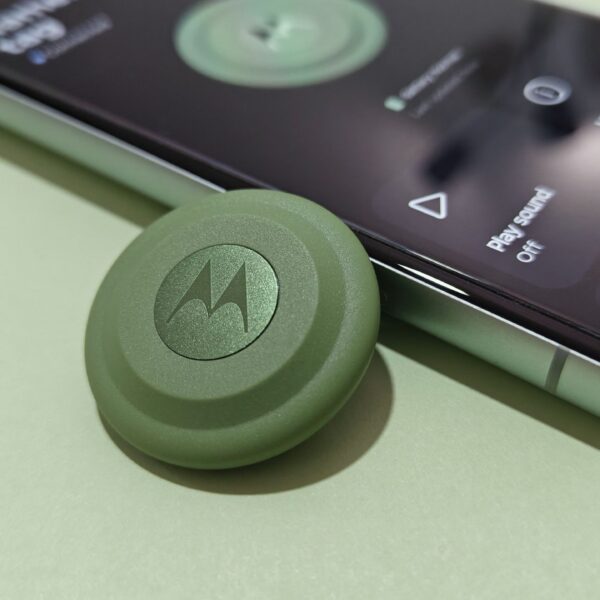 Grab a four-pack of the Motorola Moto Tag for 30% OFF while this Amazon Presidents’ Day deal lasts