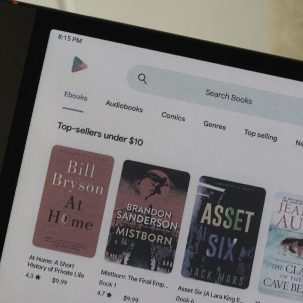 Google offers bonus Play Points to mark 15 years of Play Books